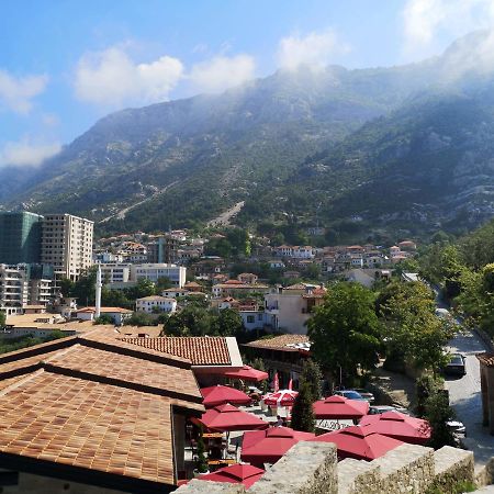 Kruja Hostel Esterno foto